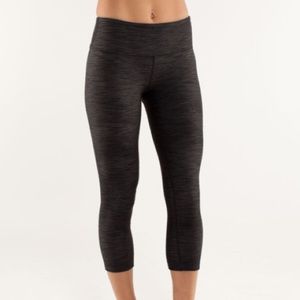 Lululemon black demin wunder under